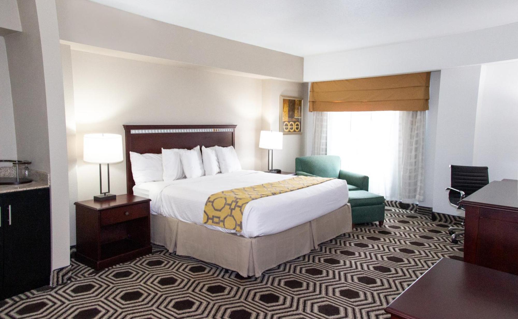 Baymont By Wyndham Delavan Near Lake Geneva Екстер'єр фото